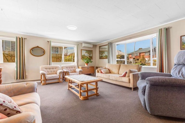 Photo of property in 41 Tawavale Street, Pukehangi, Rotorua, 3015