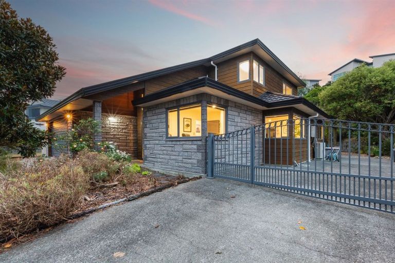 Photo of property in 7 Saint Austell Close, Camborne, Porirua, 5026