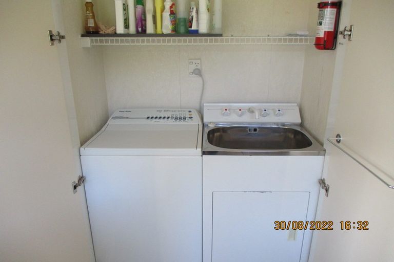 Photo of property in 10 Burnaston Court, Dannemora, Auckland, 2016