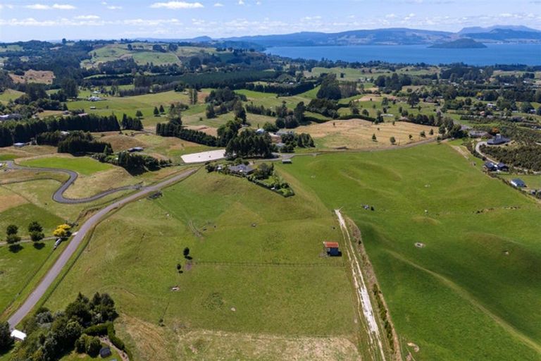 Photo of property in 7 Scott Douglas Drive, Hamurana, Rotorua, 3096