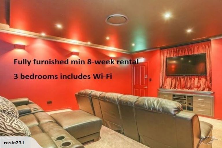 Photo of property in 1 Lindis Place, Poraiti, Napier, 4112