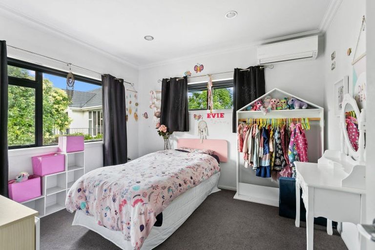 Photo of property in 18 Parkview Place, Riverdale, Gisborne, 4010