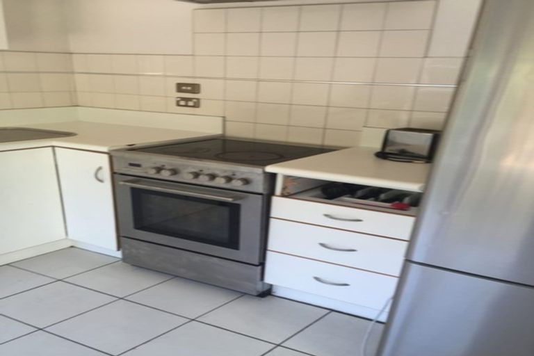 Photo of property in 6-10 Mudges Terrace, Newtown, Wellington, 6021