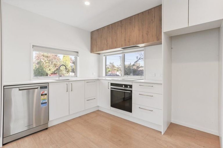 Photo of property in 1/266 Selwyn Street, Spreydon, Christchurch, 8024