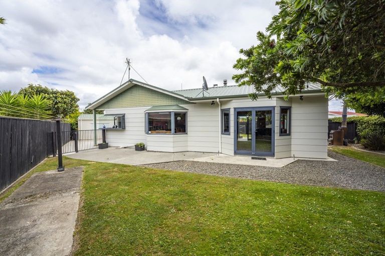 Photo of property in 26 Dalwood Grove, Highbury, Palmerston North, 4412