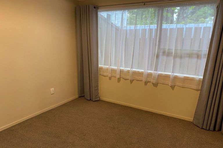 Photo of property in 2 Short Street, Papakura, 2110