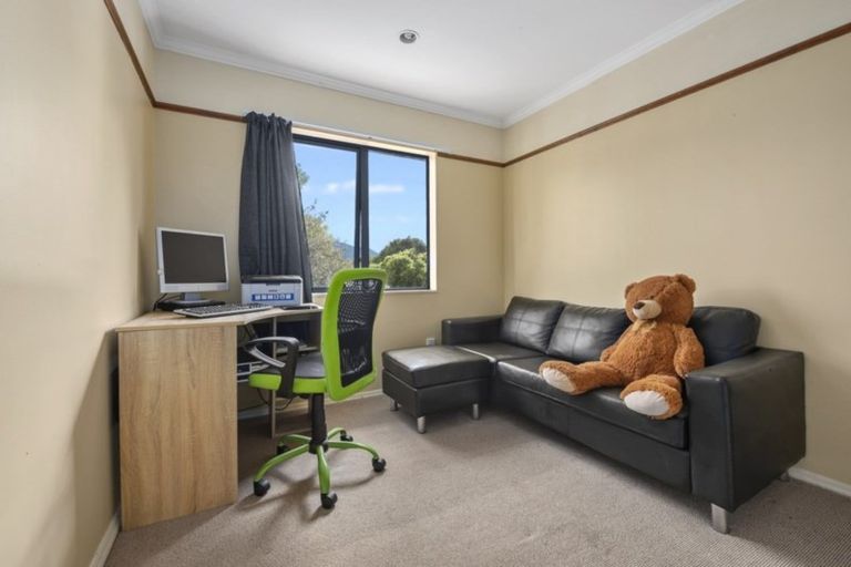 Photo of property in 64a Ararino Street, Trentham, Upper Hutt, 5018