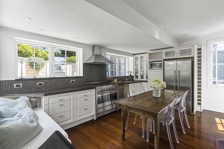 Photo of property in 14 Costley Street, Freemans Bay, Auckland, 1011