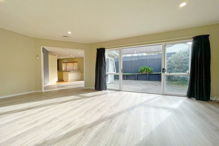 Photo of property in 3/73 Vincent Street, Howick, Auckland, 2014