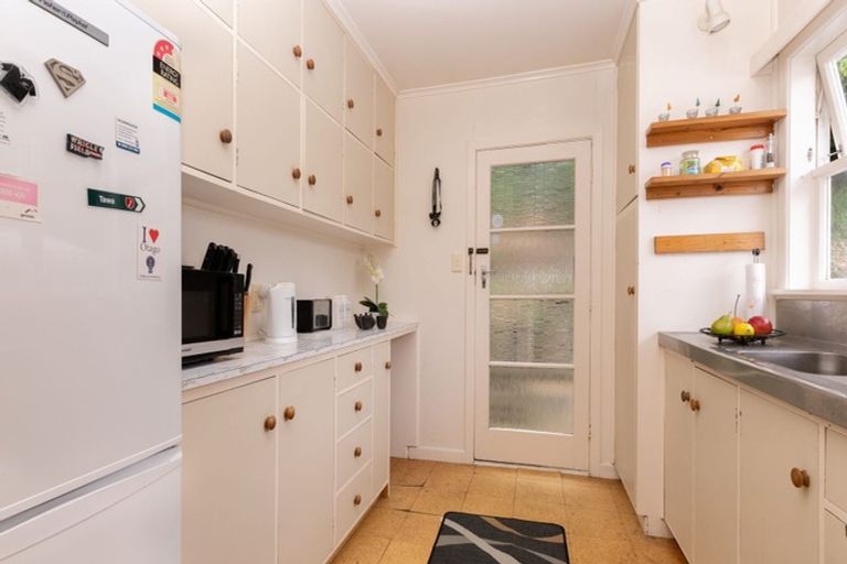 Photo of property in 3/16 Redwood Avenue, Tawa, Wellington, 5028