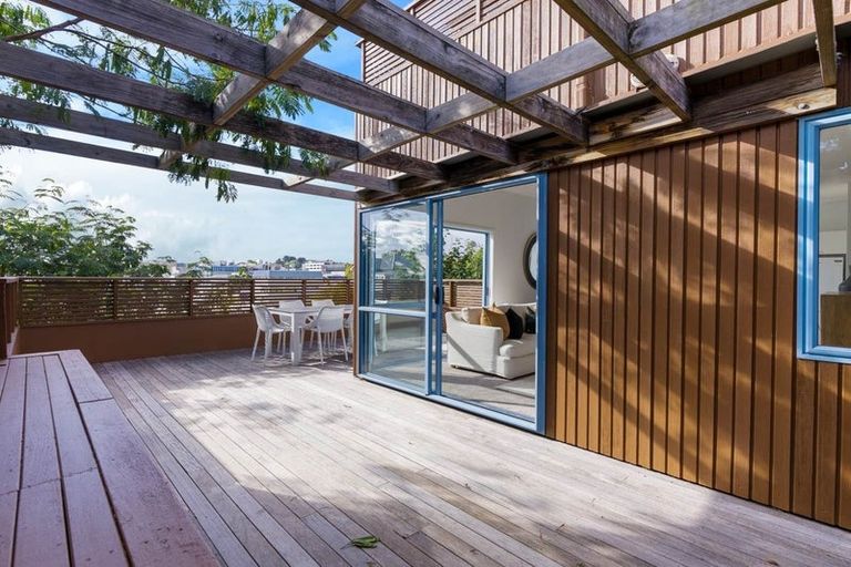 Photo of property in 7a Maungawhau Road, Epsom, Auckland, 1023