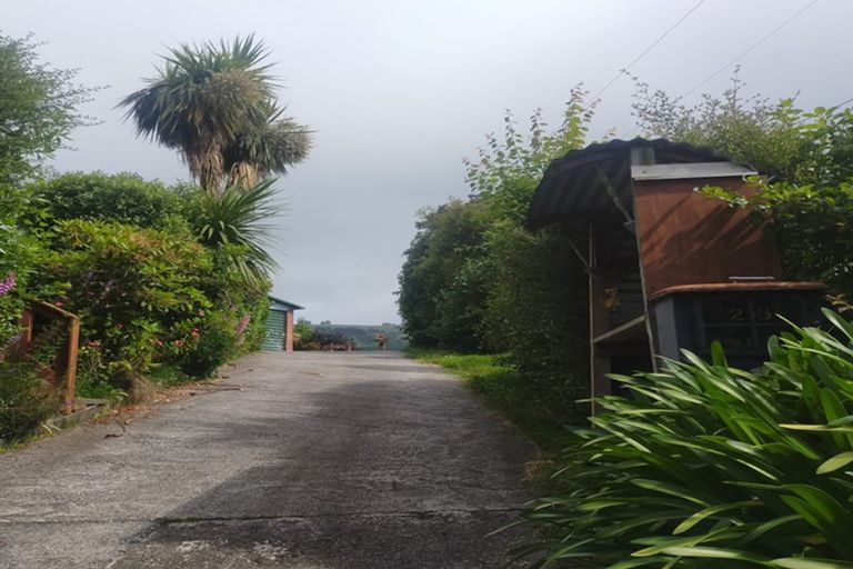 Photo of property in 26 Porterfield Street, Macandrew Bay, Dunedin, 9014