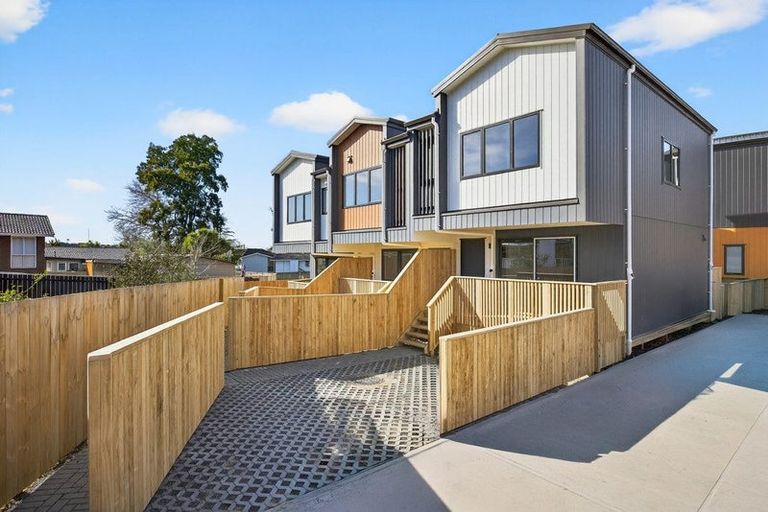 Photo of property in 40 Jillian Drive, Ranui, Auckland, 0612