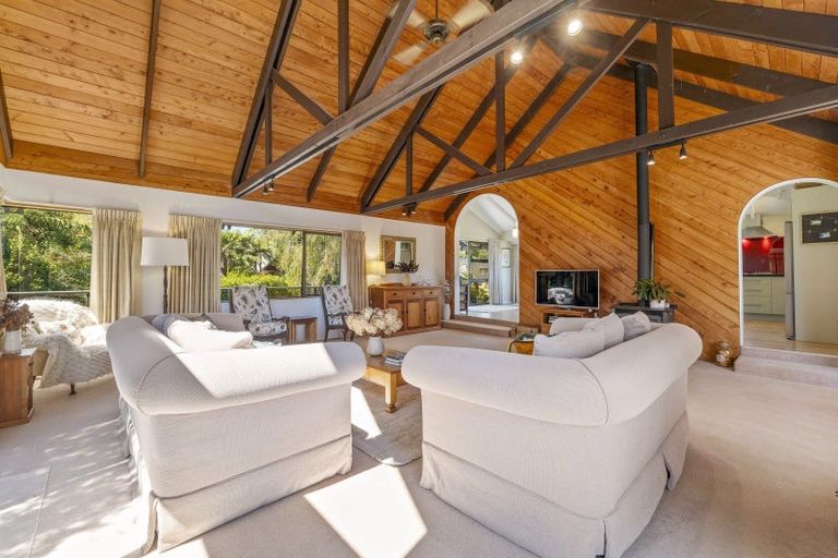 Photo of property in 12 Ridgewood Drive, Ridgewood, New Plymouth, 4371