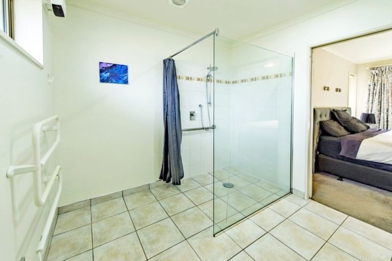 Photo of property in 6 Stanwood Grove, Darfield, 7510