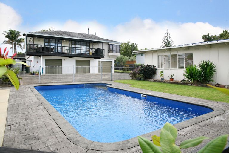 Photo of property in 80 Opaheke Road, Opaheke, Papakura, 2113