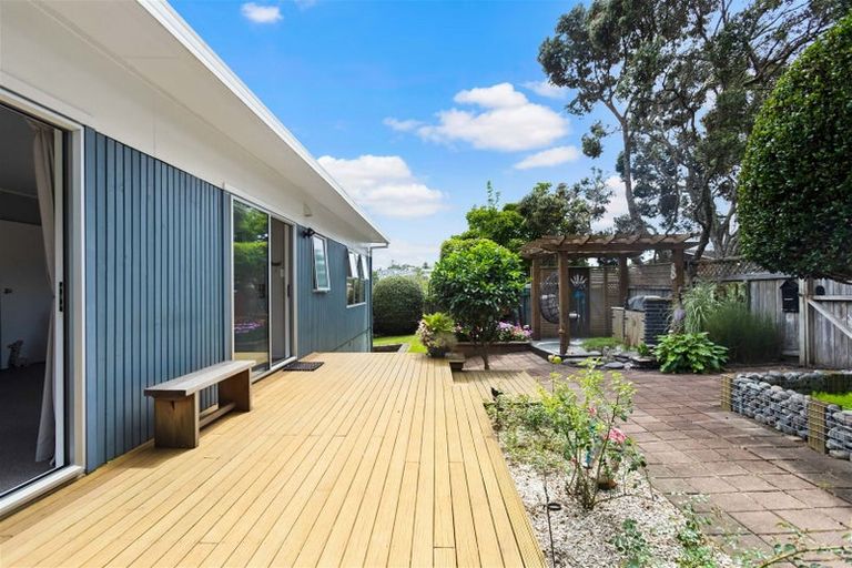 Photo of property in 1/33 Halberg Street, Glenfield, Auckland, 0629