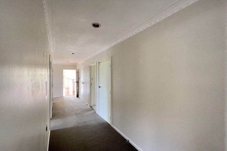 Photo of property in 4 Lynngate Place, Hillcrest, Auckland, 0627