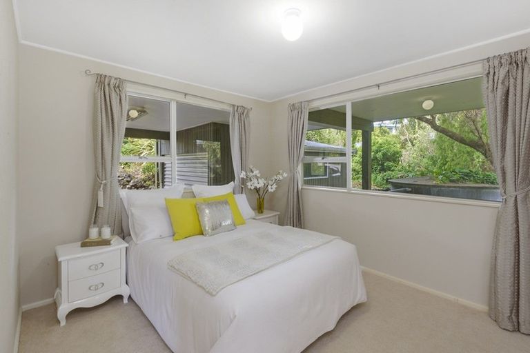 Photo of property in 6 James Drive, Diamond Harbour, Lyttelton, 8971
