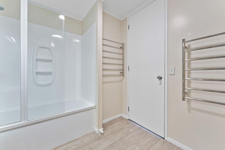 Photo of property in 32 Matheson Road, Wellsford, 0900