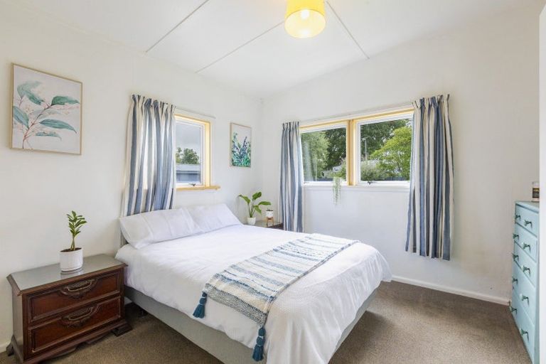 Photo of property in 50 Bibby Street, Waipawa, 4210