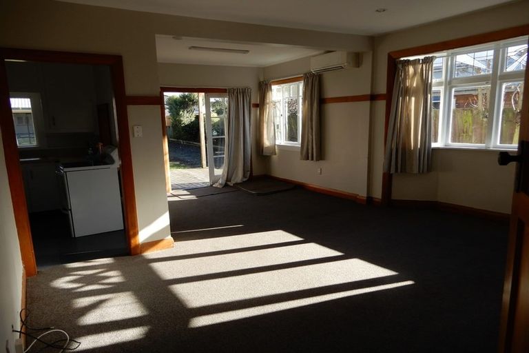 Photo of property in 87 Rattray Street, Riccarton, Christchurch, 8041