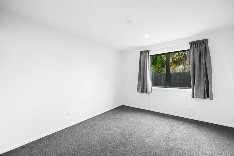Photo of property in 2 Fable Way, Leamington, 3432
