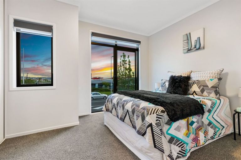 Photo of property in 174 Hobsonville Point Road, Hobsonville, Auckland, 0616