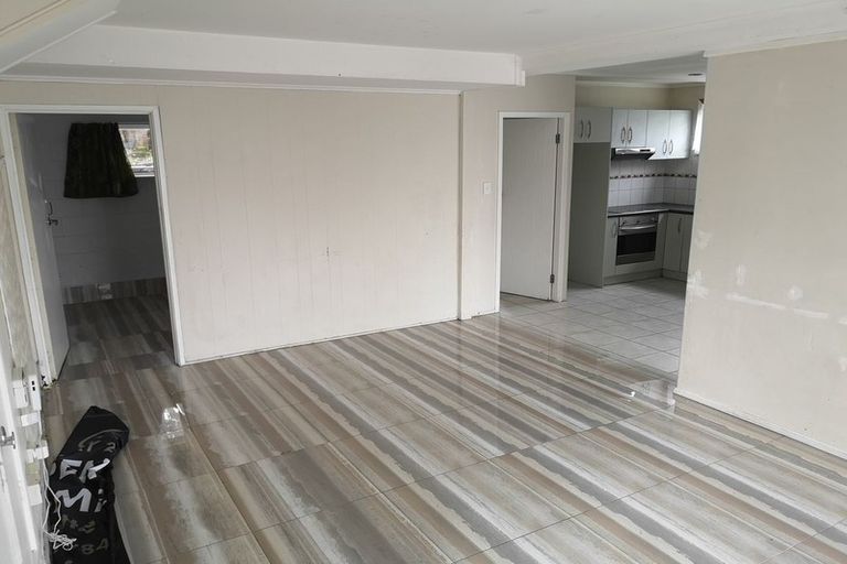 Photo of property in 42a Wedgwood Avenue, Mangere East, Auckland, 2024