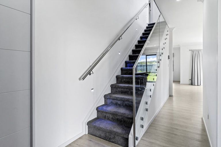 Photo of property in 44 Huka Heights Drive, Rangatira Park, Taupo, 3330