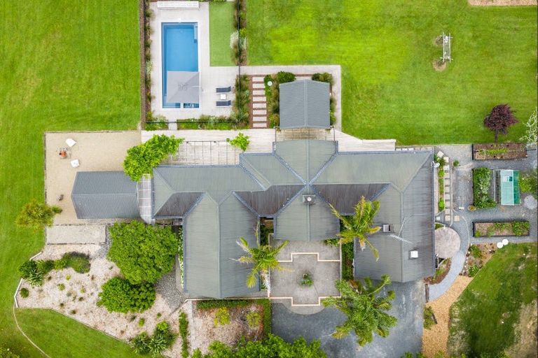 Photo of property in 28 Kaipara Flats Road, Dome Forest, Warkworth, 0981