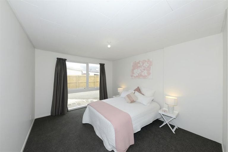 Photo of property in 2/136 Clarence Street, Riccarton, Christchurch, 8011