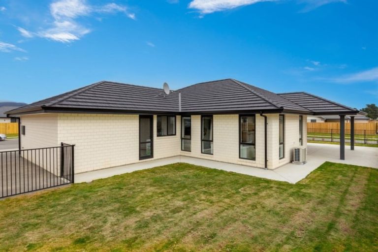 Photo of property in 22 Spitfire Drive, Burleigh, Blenheim, 7201