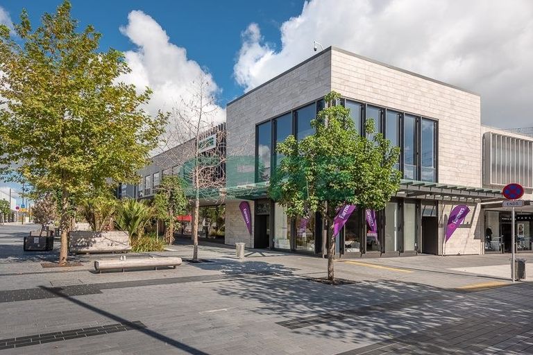 Photo of property in 1/6 Kohuhu Lane, Burwood, Christchurch, 8083