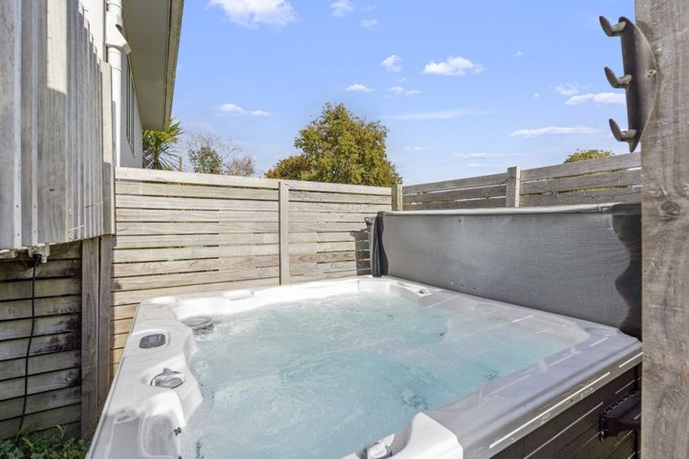 Photo of property in 36 Trigg Road, Huapai, Kumeu, 0810