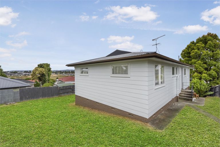 Photo of property in 14 Frangipani Avenue, Manurewa, Auckland, 2102