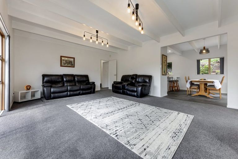 Photo of property in 67 Daffodil Street, Titirangi, Auckland, 0604