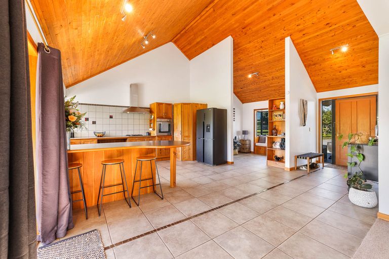 Photo of property in 1570 Buckland Road, Karapiro, Cambridge, 3496