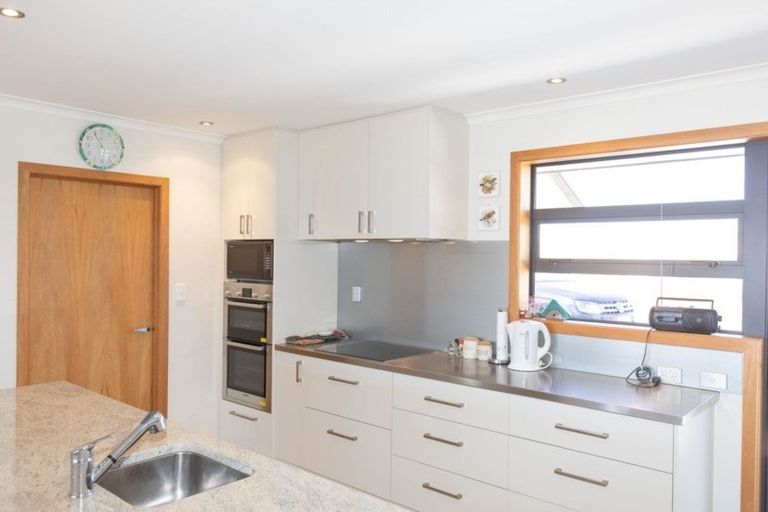 Photo of property in 2 Walter Black Place, Lake Tekapo, 7999