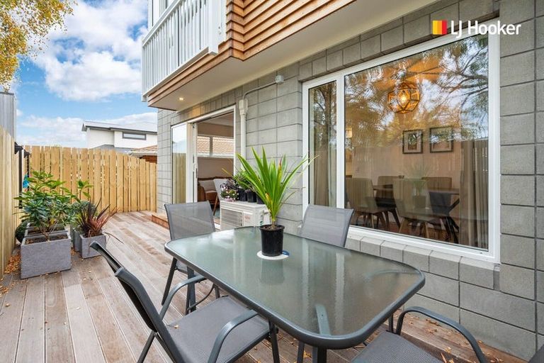 Photo of property in 15b West Avenue, Saint Clair, Dunedin, 9012