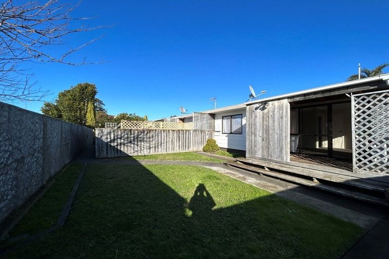 Photo of property in 5 Logan Avenue, Marewa, Napier, 4110
