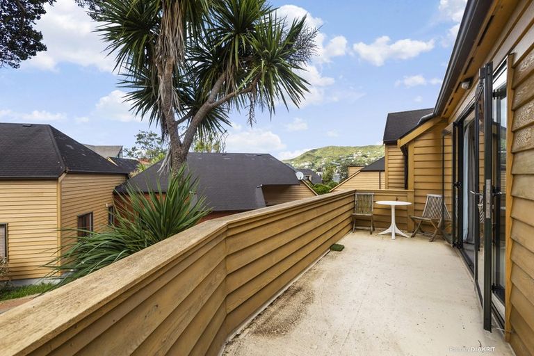 Photo of property in 26 Futuna Close, Karori, Wellington, 6012