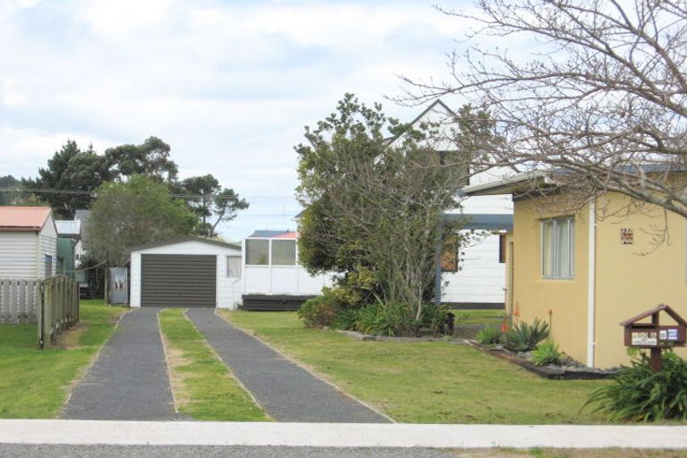 Photo of property in 200a Philomel Road, Whangamata, 3620