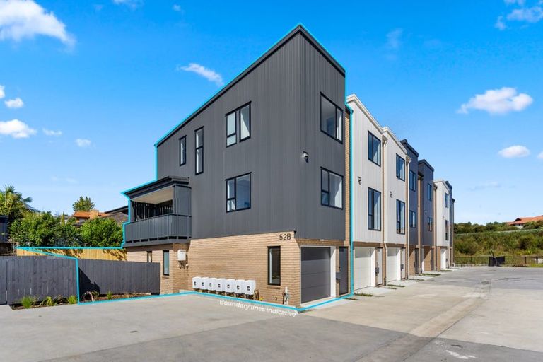 Photo of property in 9 Rosedale Road, Pinehill, Auckland, 0632