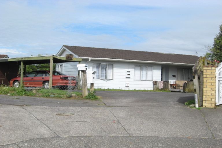 Photo of property in 13 Mikasa Place, Mangere, Auckland, 2022