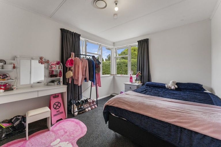 Photo of property in 12 Nikau Street, Wairakei, Taupo, 3332