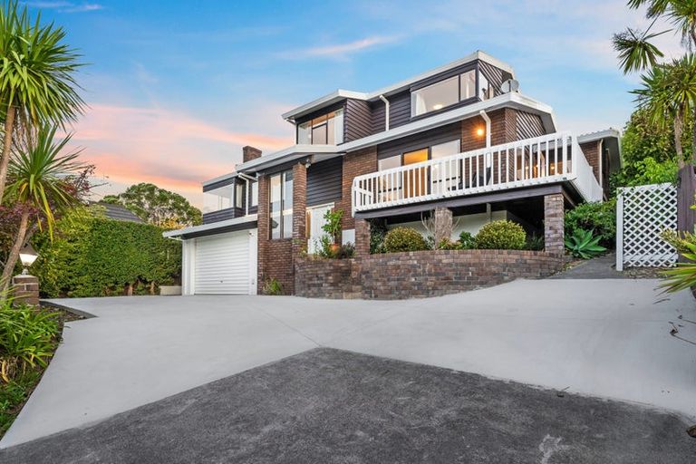 Photo of property in 2/42 Beulah Avenue, Rothesay Bay, Auckland, 0630