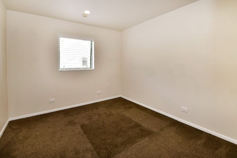 Photo of property in 24e Harbour Village Drive, Gulf Harbour, Whangaparaoa, 0930