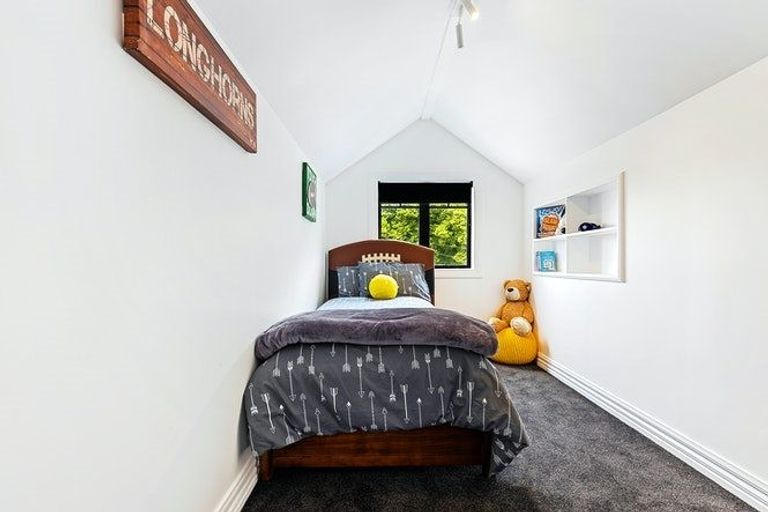 Photo of property in 36 Kahu Road, Fendalton, Christchurch, 8041