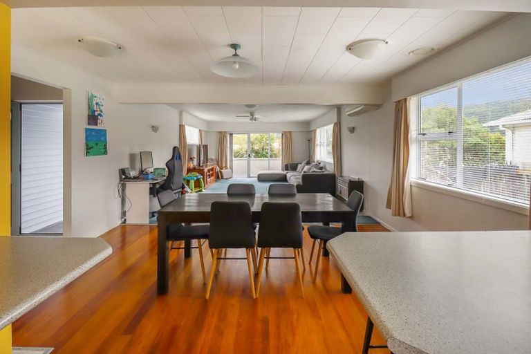 Photo of property in 132 Wise Street, Wainuiomata, Lower Hutt, 5014